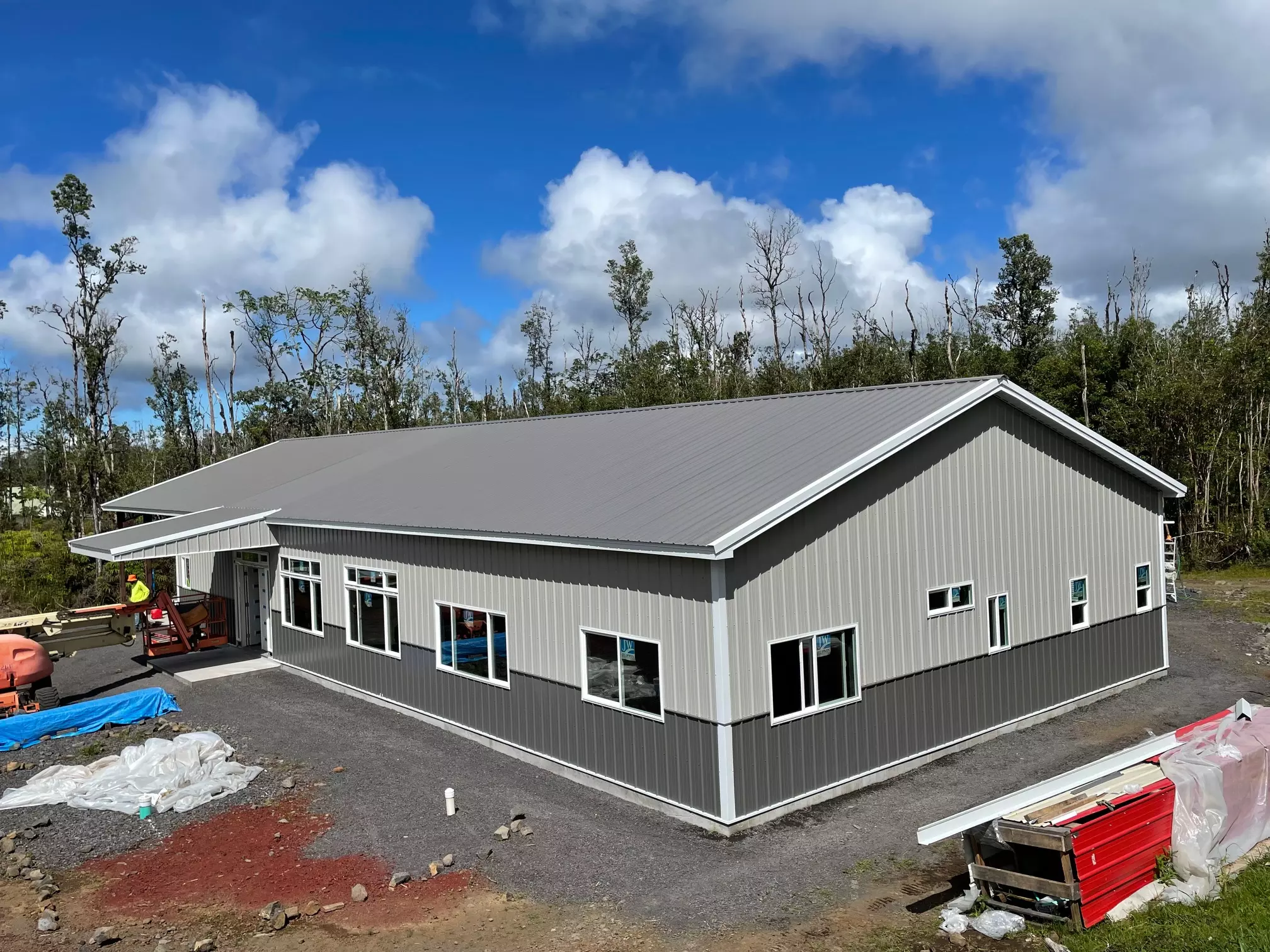 40’x100’ barndominium in Hawaiian Acres, HI